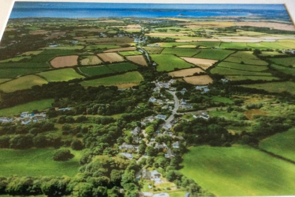 Lovely Cornish Cottage In Small Village Setting Saint Hilary  Exterior photo